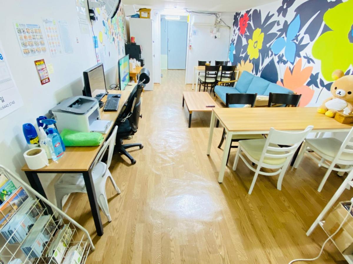 Aroha Guesthouse Seoul Station Zewnętrze zdjęcie