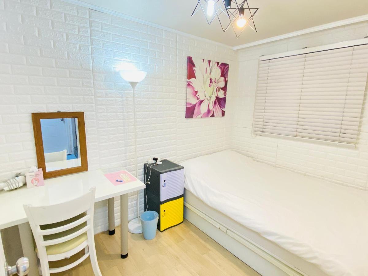 Aroha Guesthouse Seoul Station Zewnętrze zdjęcie