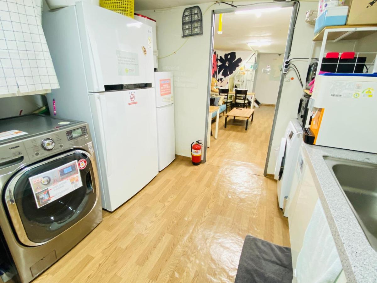Aroha Guesthouse Seoul Station Zewnętrze zdjęcie